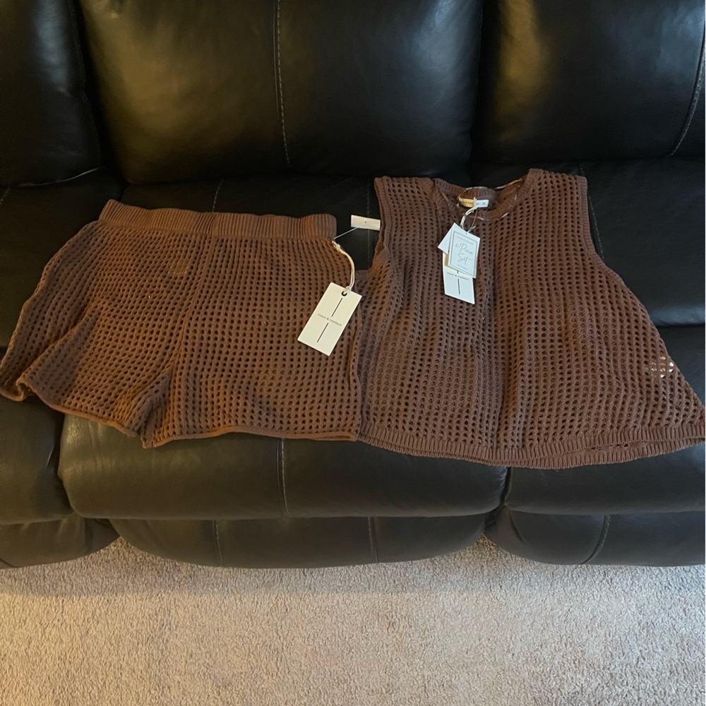 moon & madison Brown Knit Set
